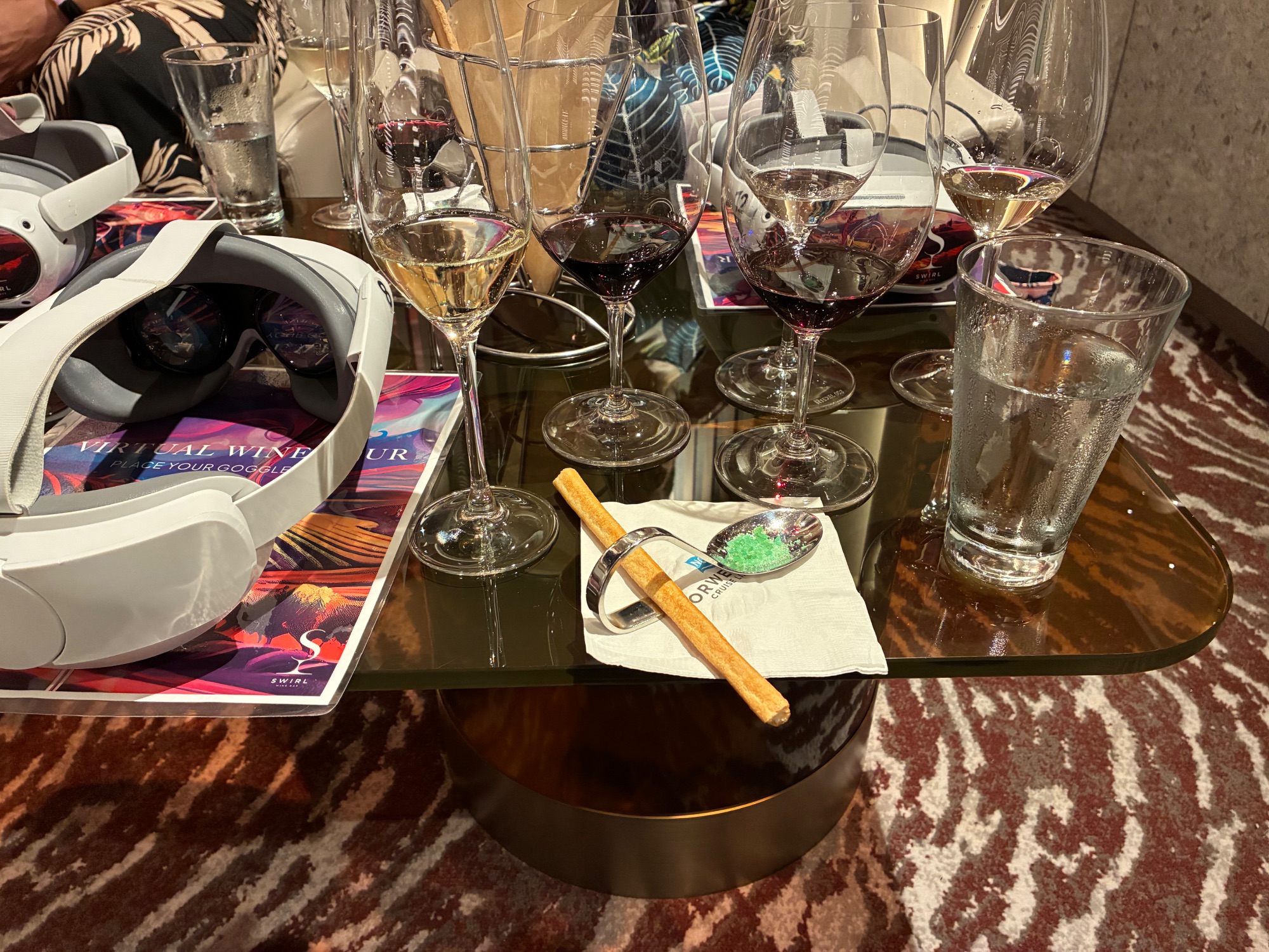 Bermuda — Tony C.'s travel story