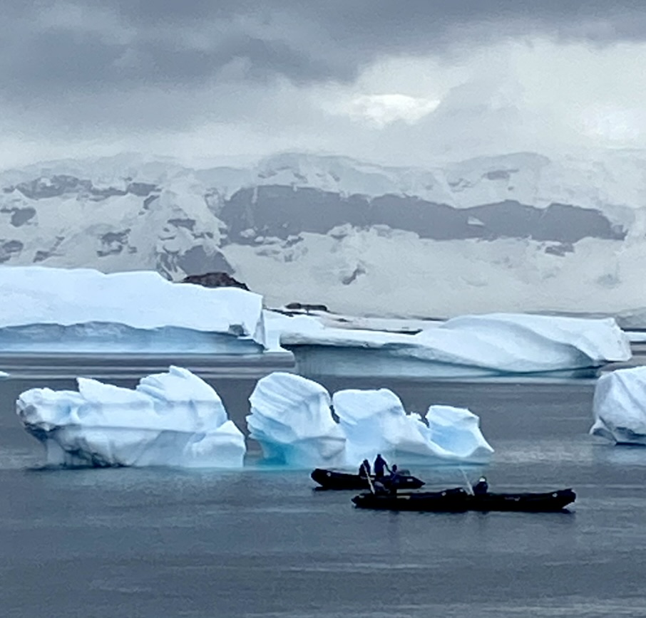 Antarctica — Lisa Metzger's travel story