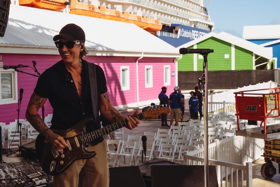 Lori Richardson Played Cornhole with Lee Brice in Bimini. Now She's Booking Her Clients on the Top Shelf Country Music Cruise.