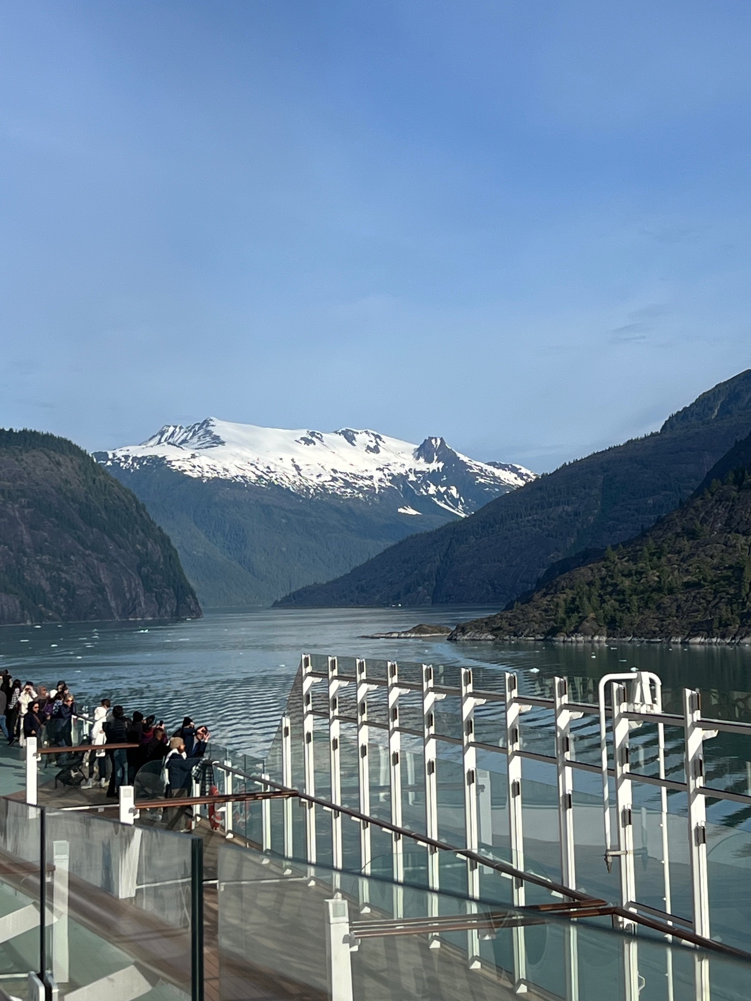 Elaine Smalling Almost Missed the Ship in Alaska — And It Turned Out to Be the Best Thing That Happened to Her Family — United States